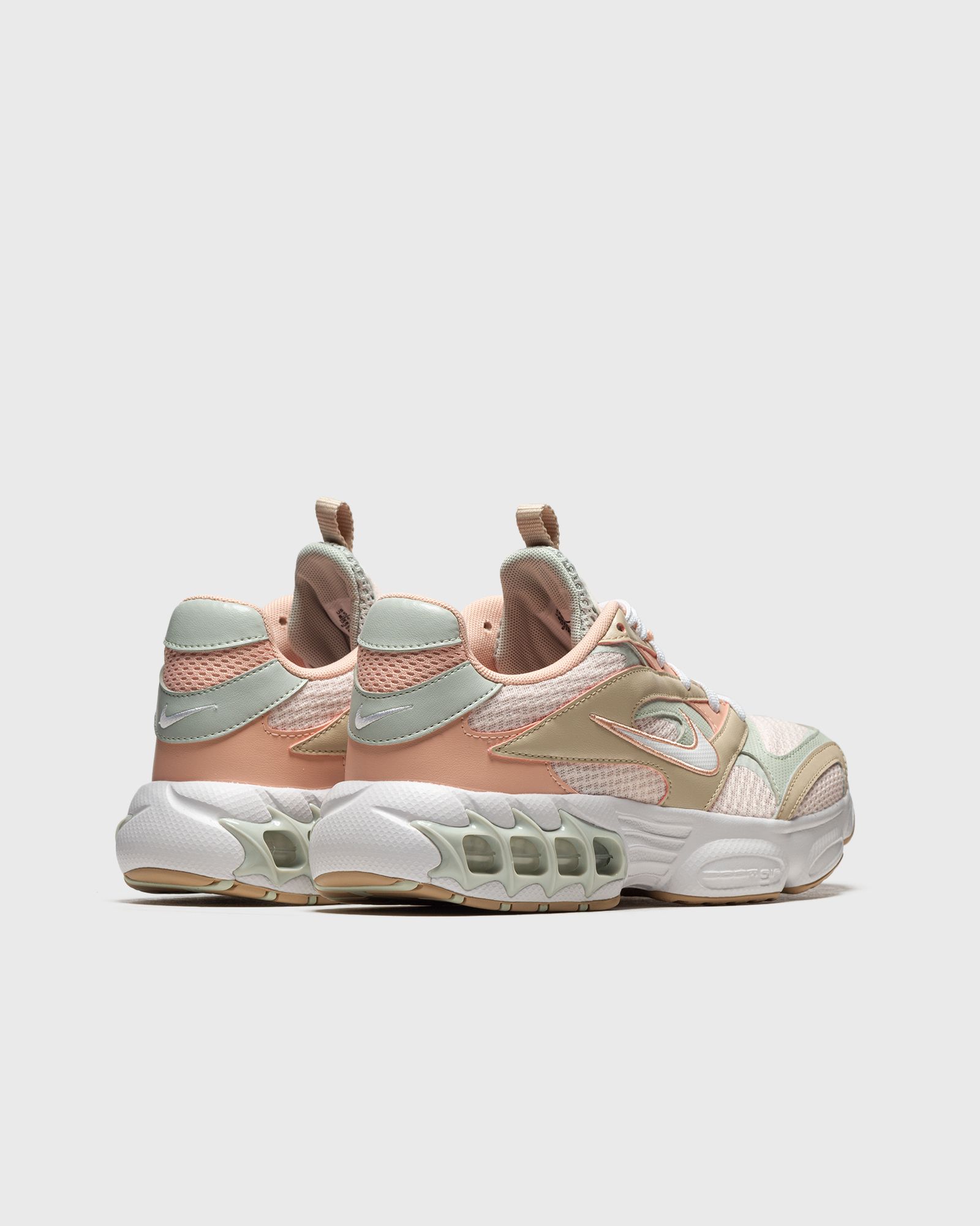 WMNS Zoom Air Fire