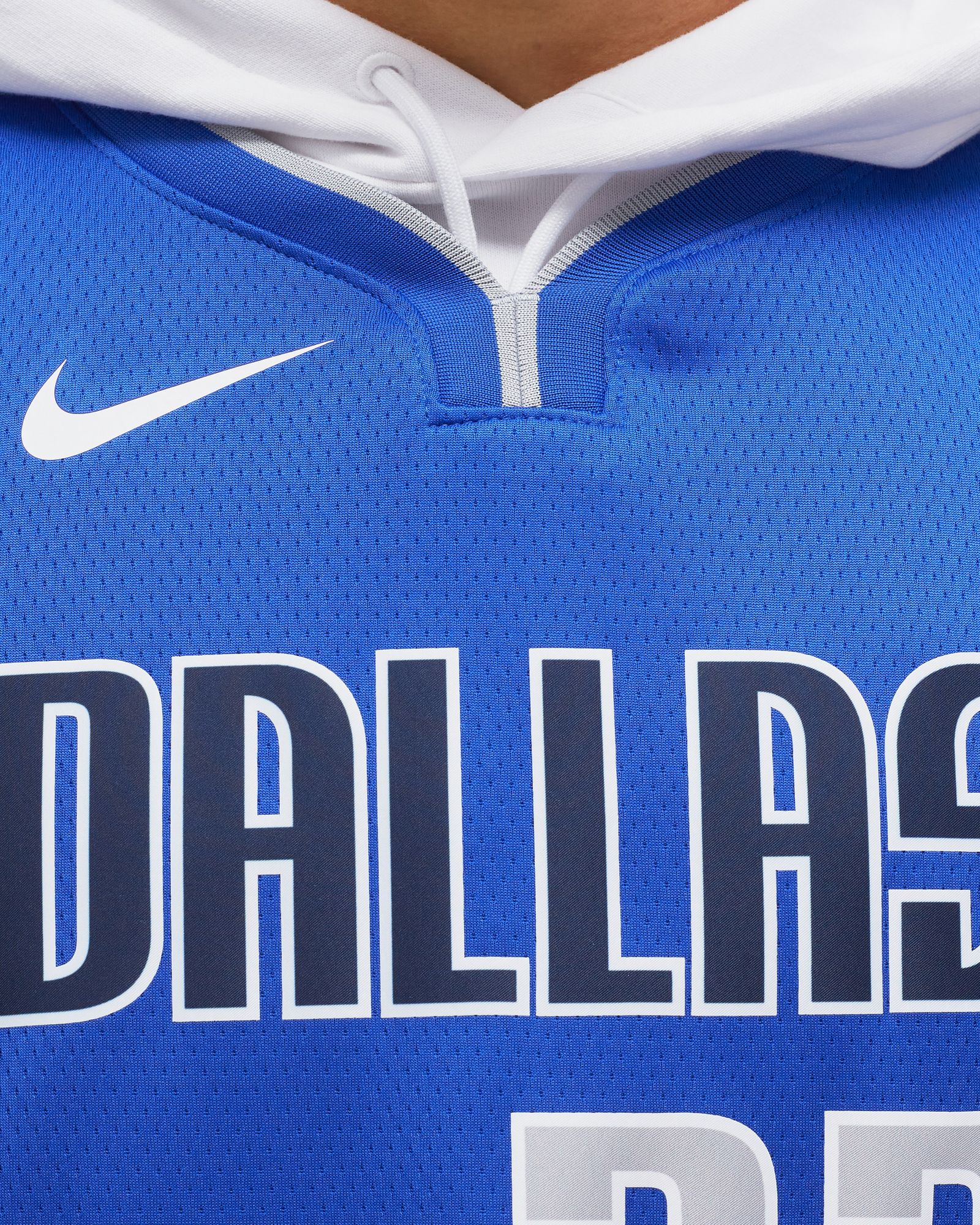 Dallas Mavericks Icon Edition 2022/23 NBA Swingman Jersey