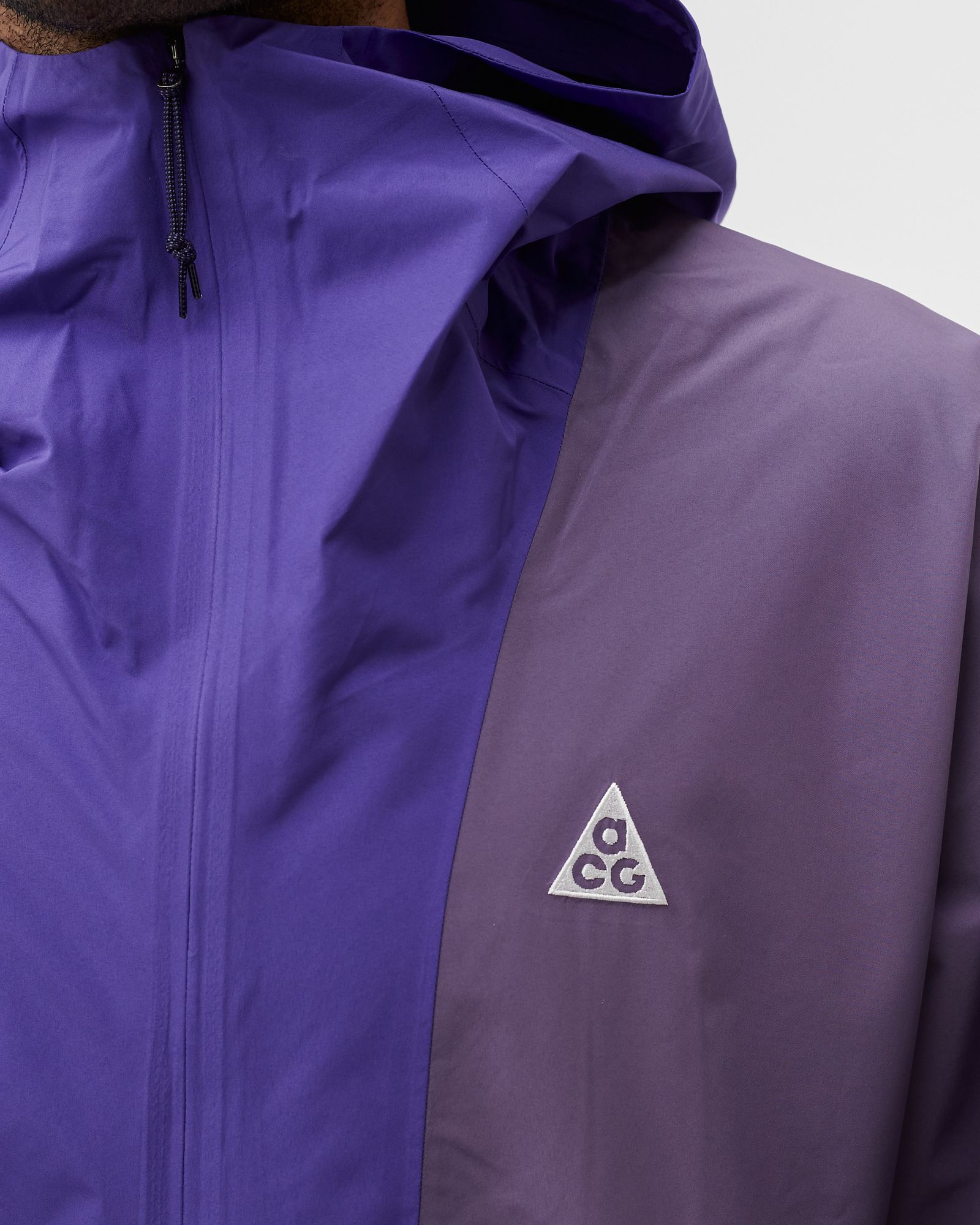 ACG SFADV CASCADE RAINS JACKET