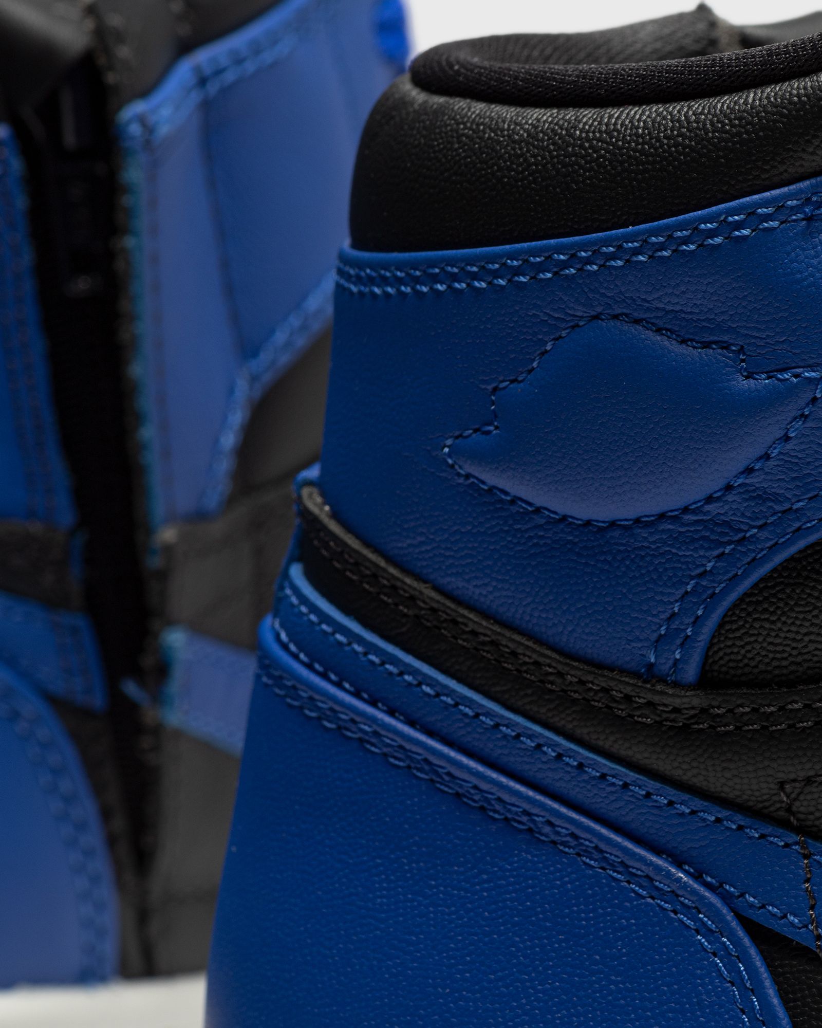 WMNS Air Jordan 1 Elevate High 'Hyper Royal'