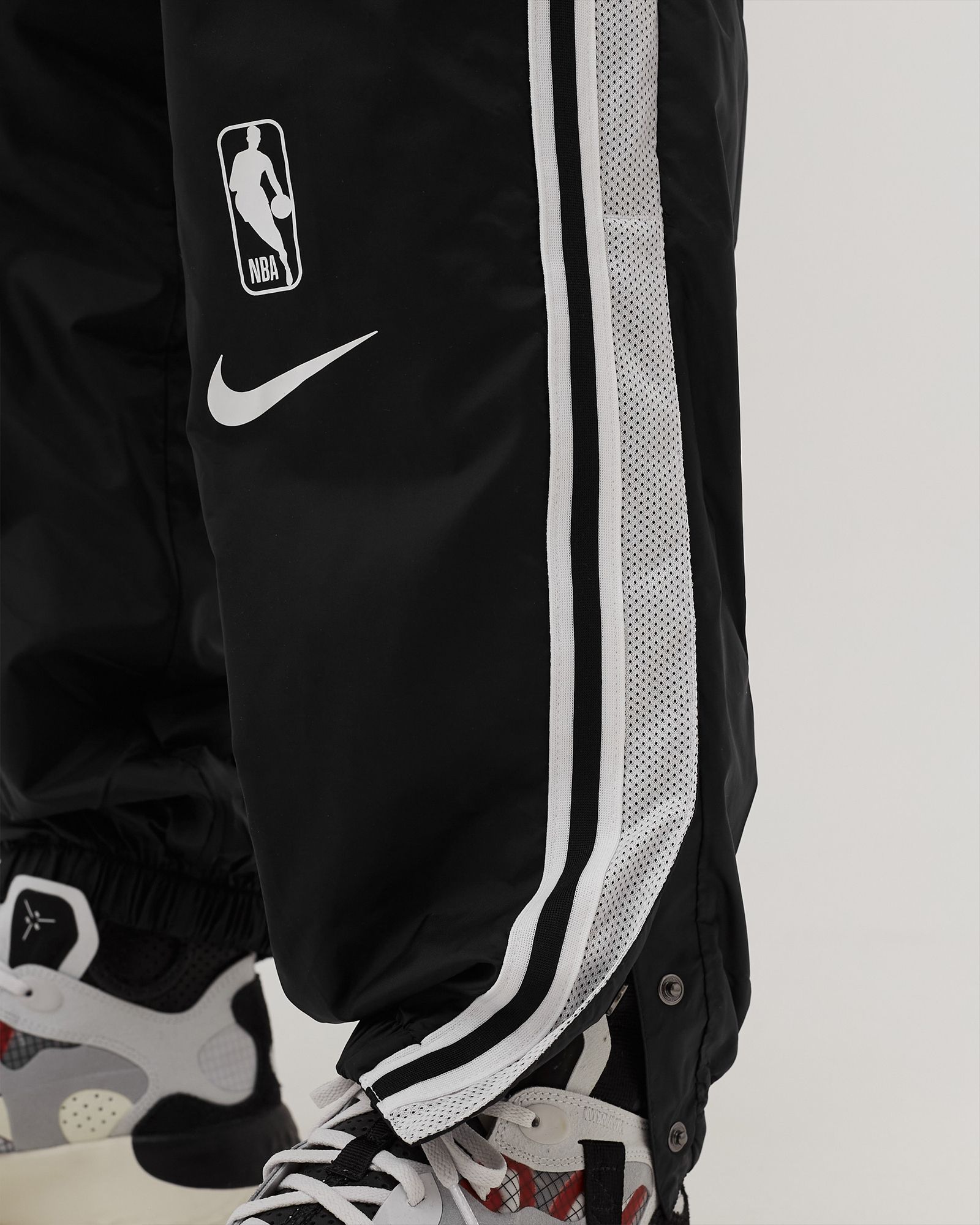 Courtside Warm Up Tracksuit - Brooklyn Nets