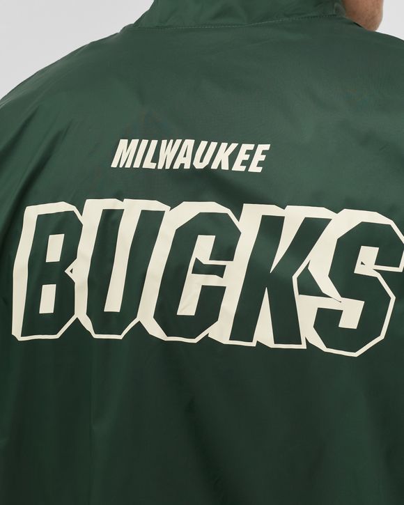 Nike 2022-23 City Edition Courtside Milwaukee Bucks Hooded Snap Front Jacket / x Large