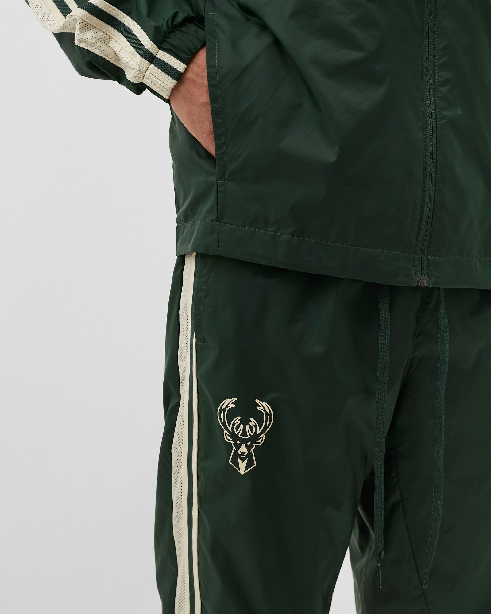 Courtside Warm Up Tracksuit - Milwaukee Bucks