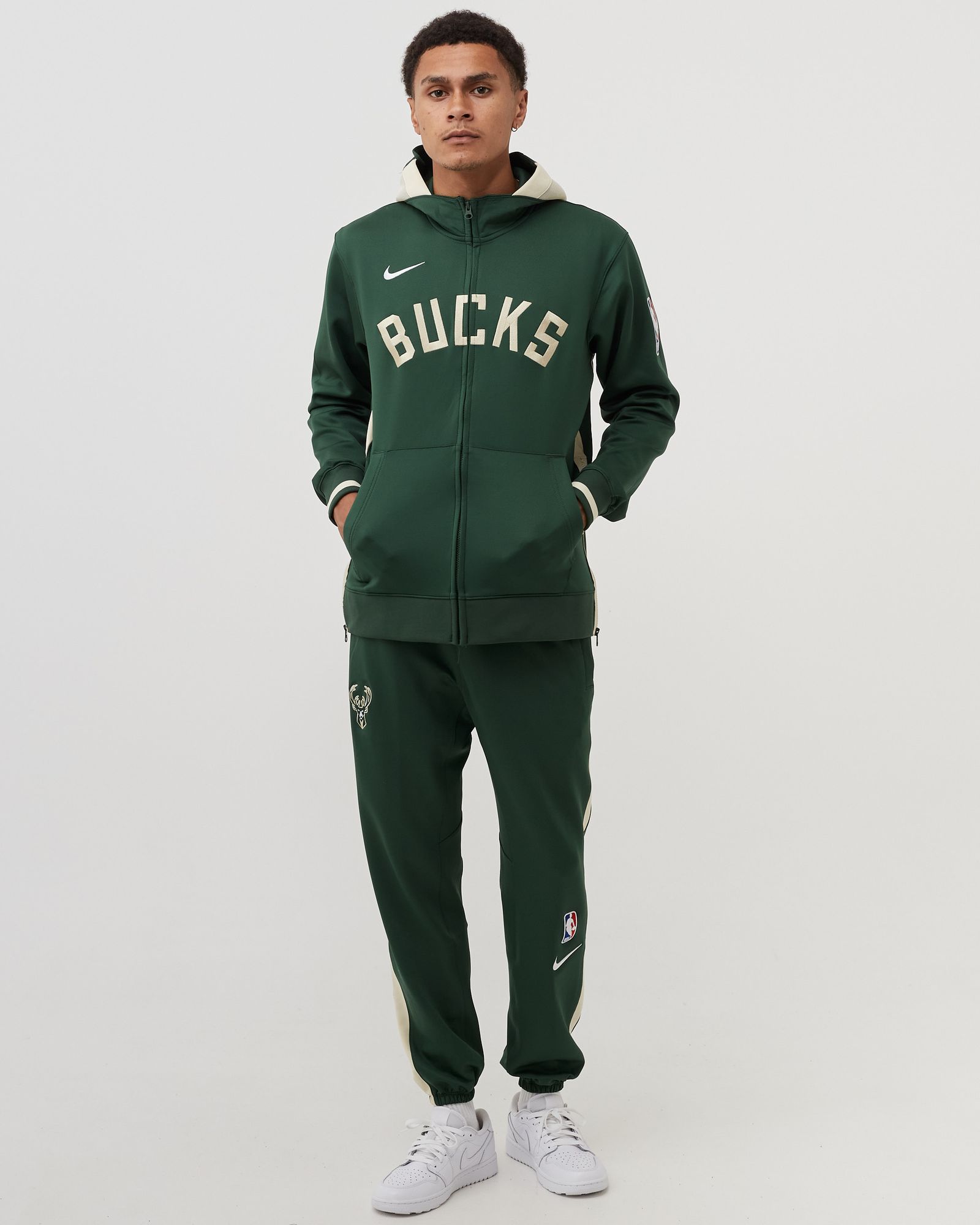 Milwaukee Bucks Showtime Dri-FIT NBA Pants