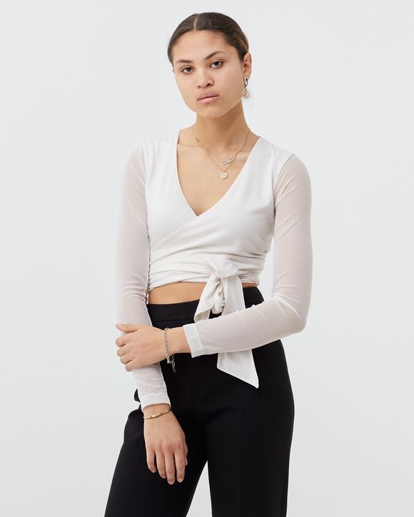 Jordan Women's Long-Sleeve Crop Top. Nike LU