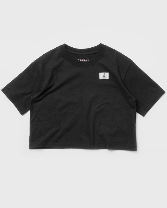 Nike Sportswear Essentials Black Crop T-Shirt