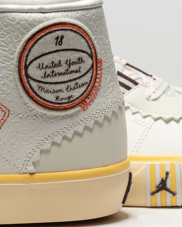 Jordan JORDAN x Maison Chateau Rouge SERIES MID SP White SAIL BROWN BASALT PALE VANILLA ORANGE