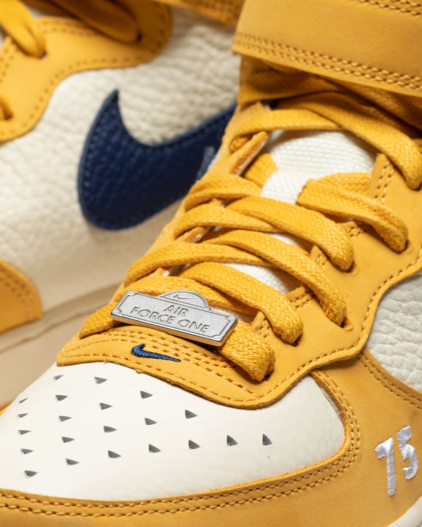 AIR FORCE 1 MID "PARIS"