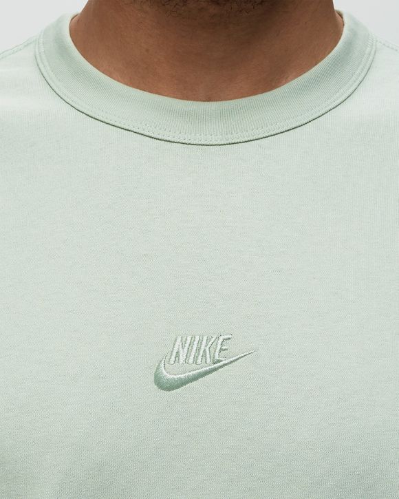 Nike Premium Essentials T-Shirt Green
