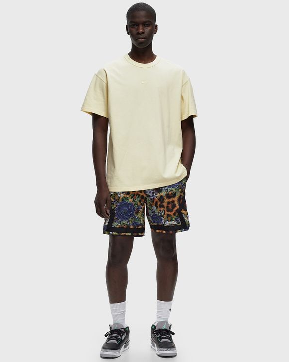 Thumbnail - Premium Essentials Tee