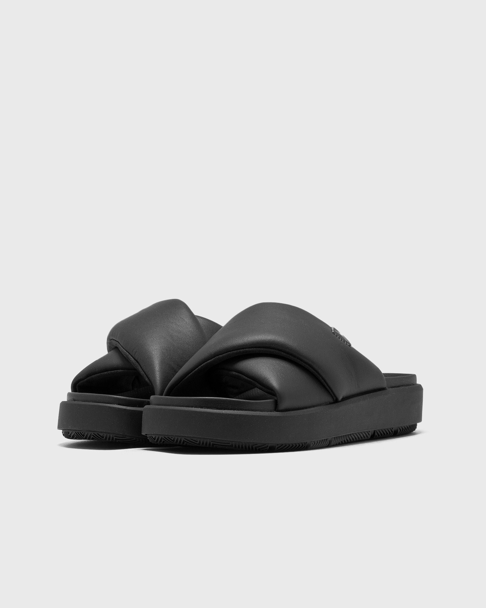 WMNS Sophia Slides
