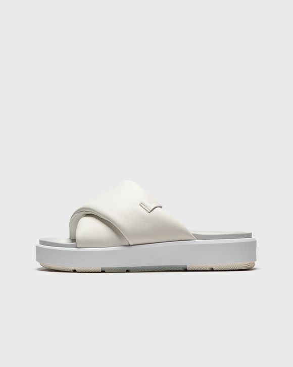 Jordan WMNS Sophia Slides White | BSTN Store