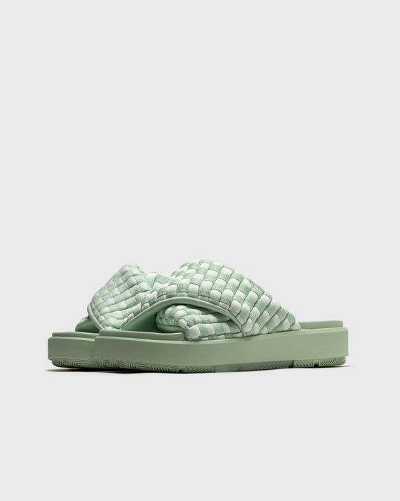 Green best sale jordan sandals