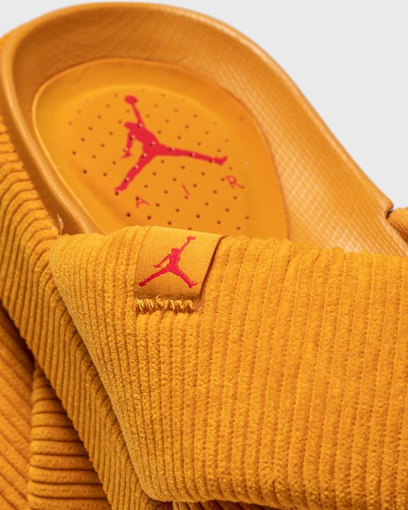 Jordan break 2024 slide yellow