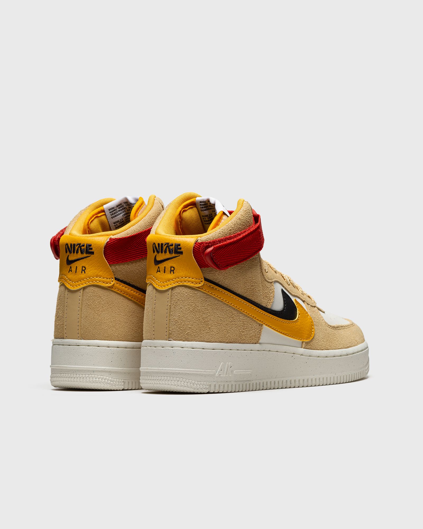 WMNS AIR FORCE 1 HI SE