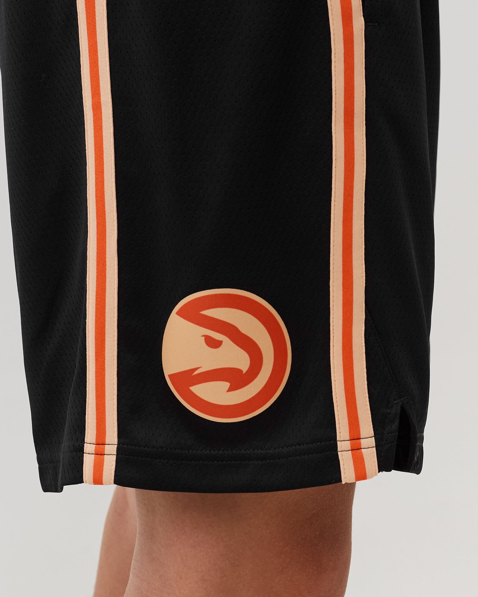 ATLANTA HAWKS SWINGMAN SHORTS 