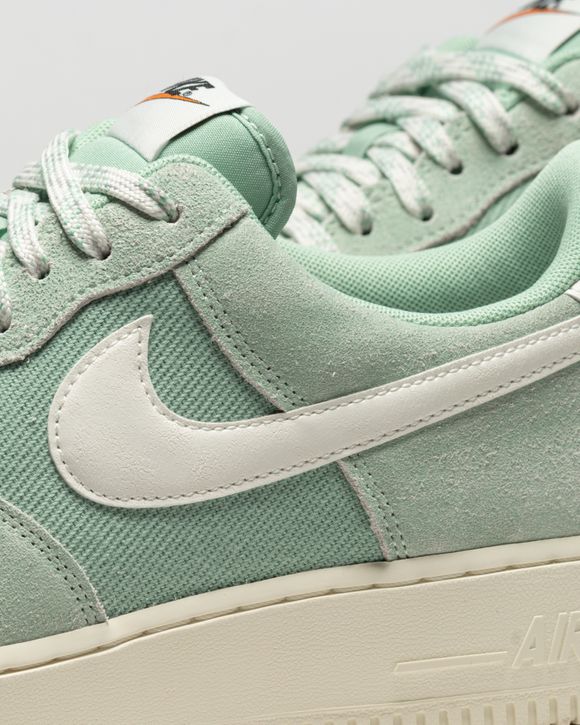 Buy Nike NIKE AIR FORCE 1 '07 LV8 (Enamel Green/Sail-Enamel Green