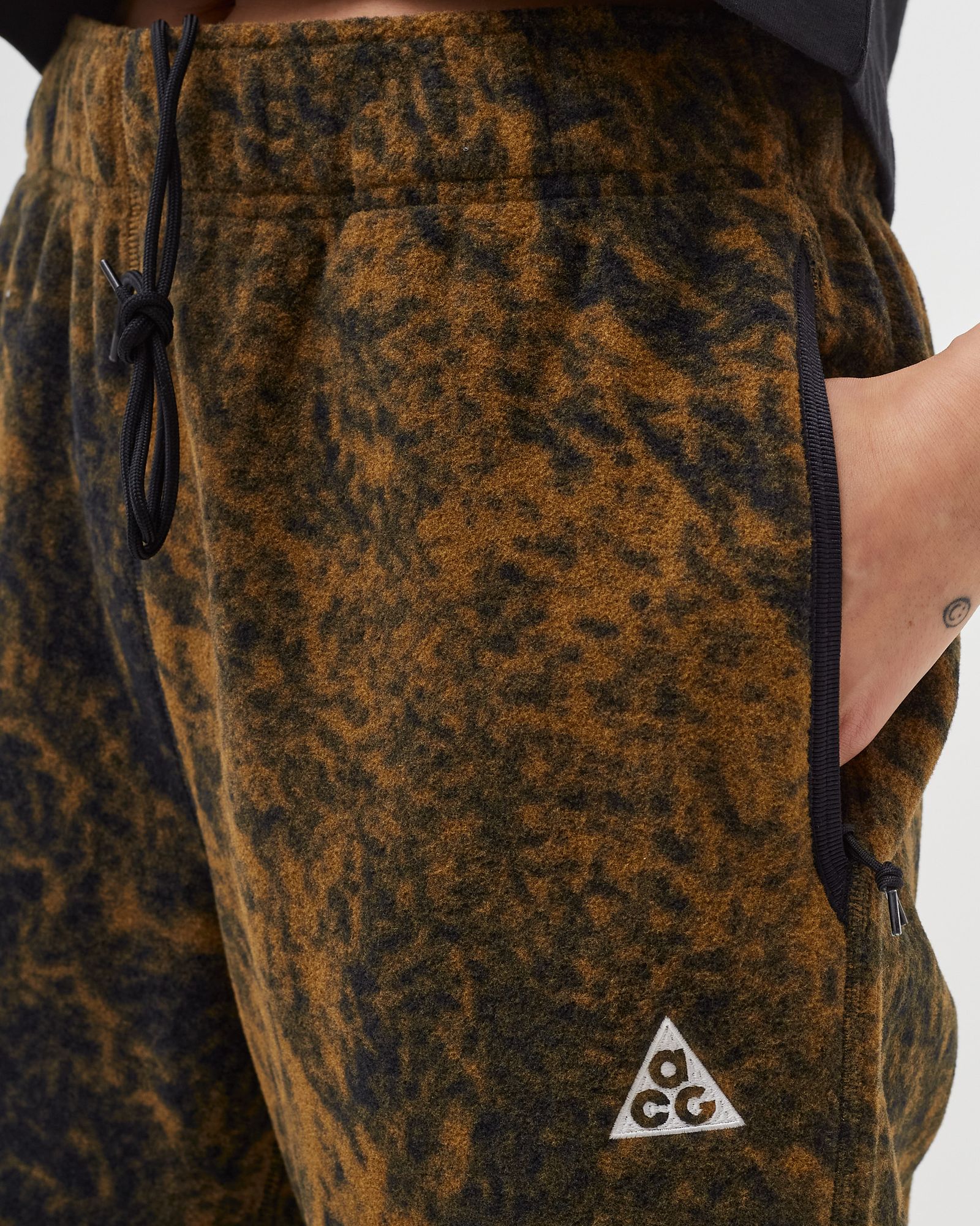 WMNS ACG TF WOLF TREE PANT AOP