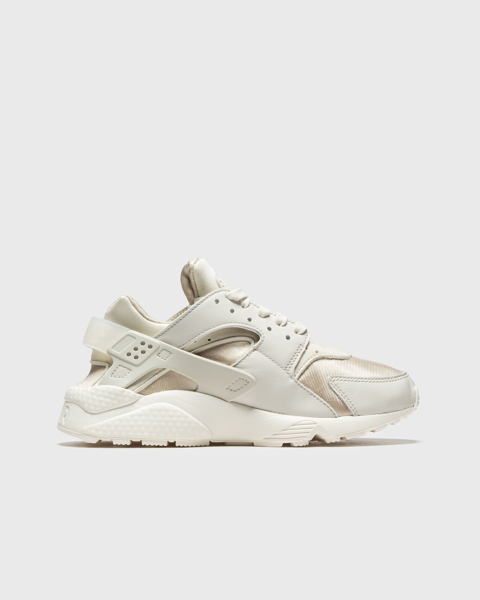 WMNS AIR HUARACHE