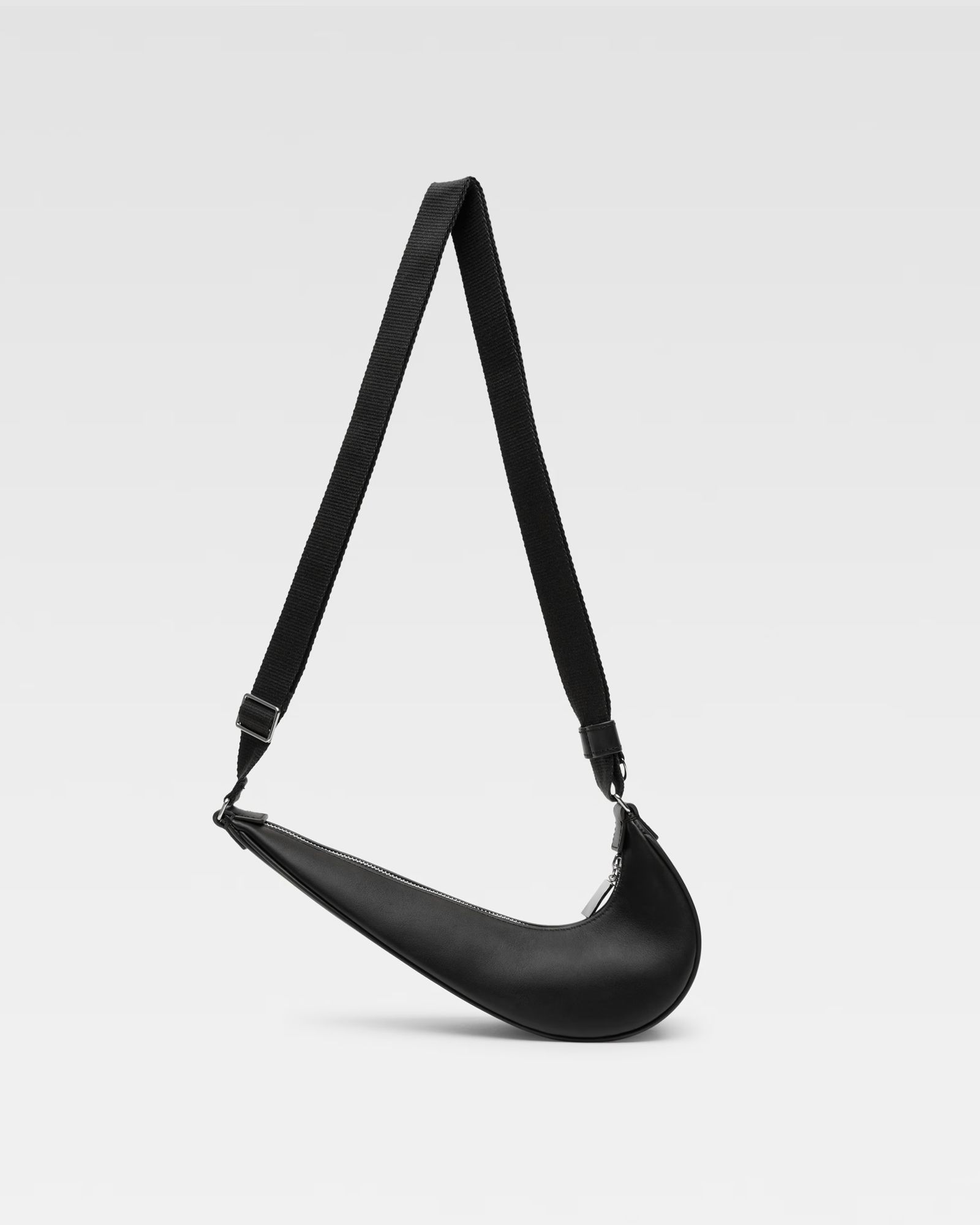 x Jacquemus SWOOSH BAG