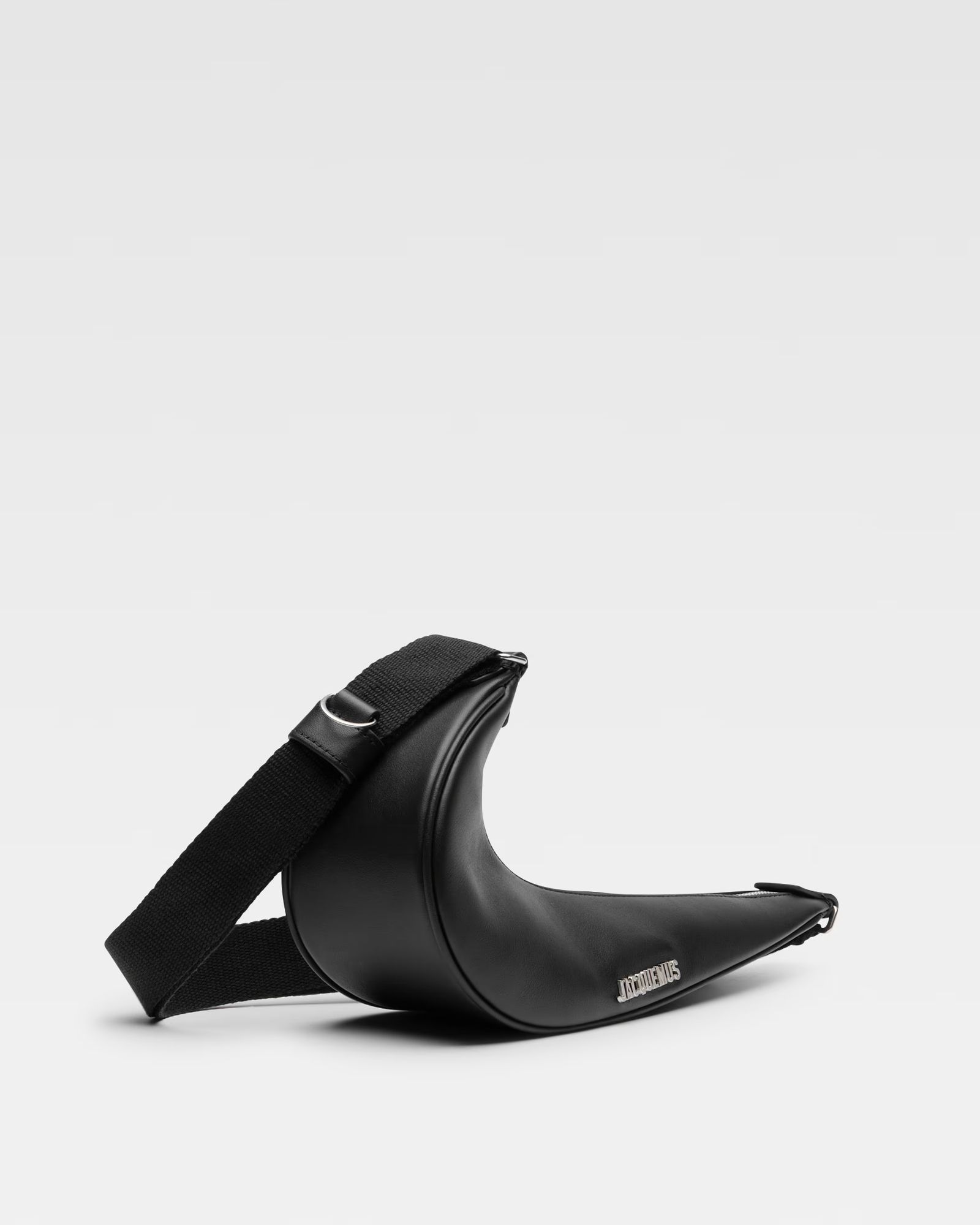 x Jacquemus SWOOSH BAG