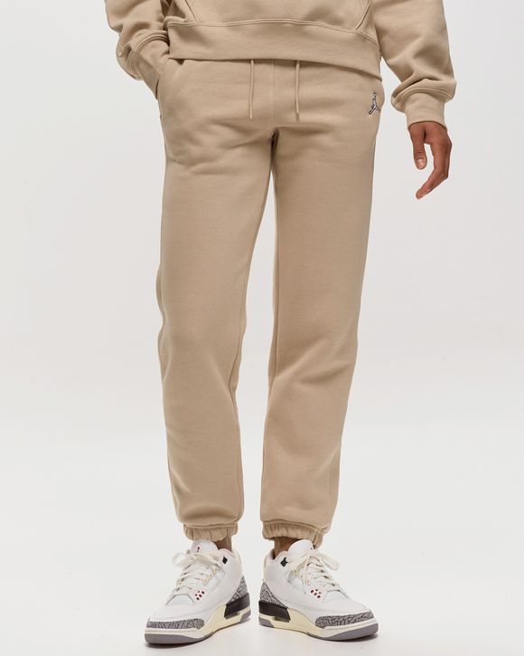 Khaki jogger pants with hot sale jordans