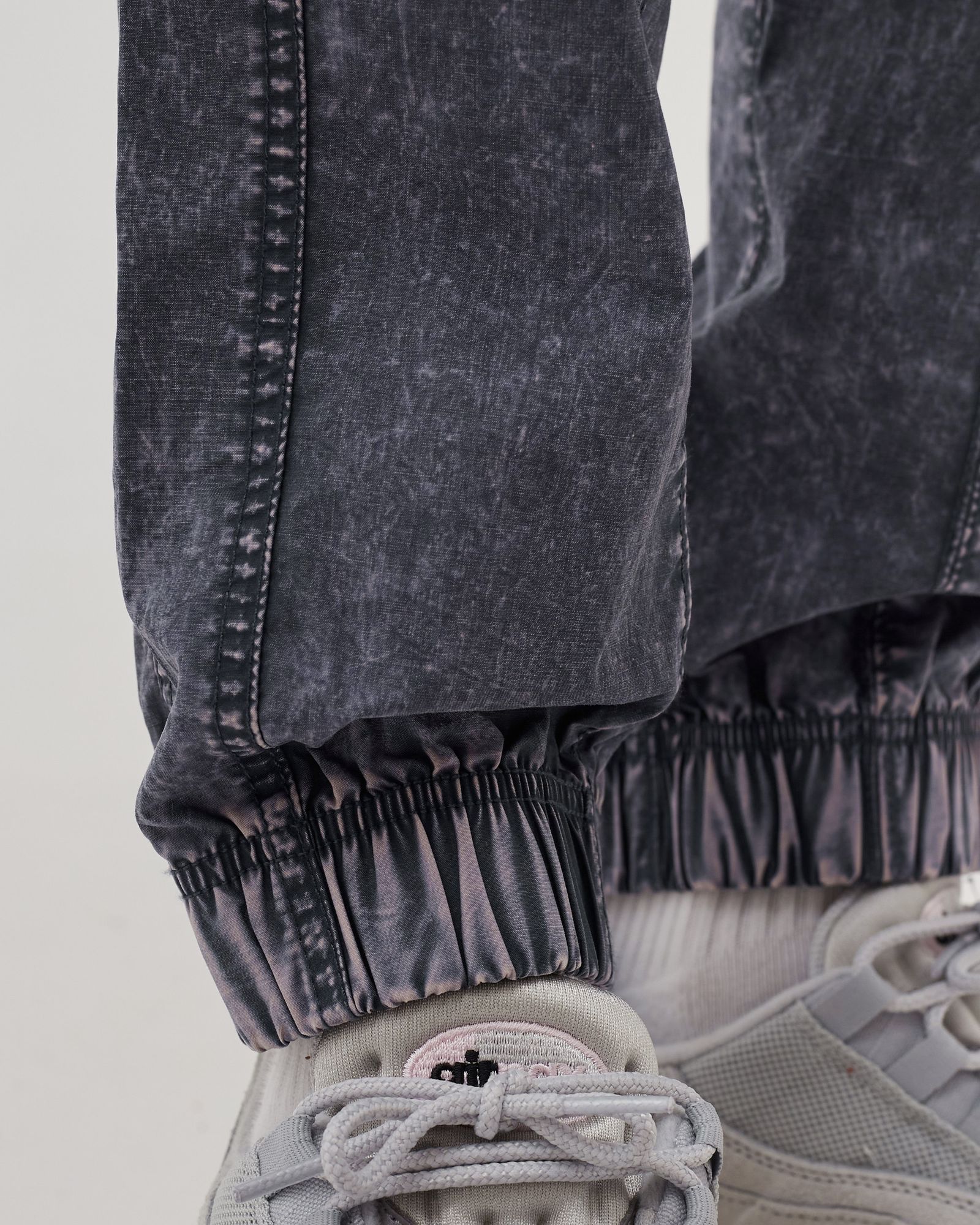 Un-Lined Woven Joggers