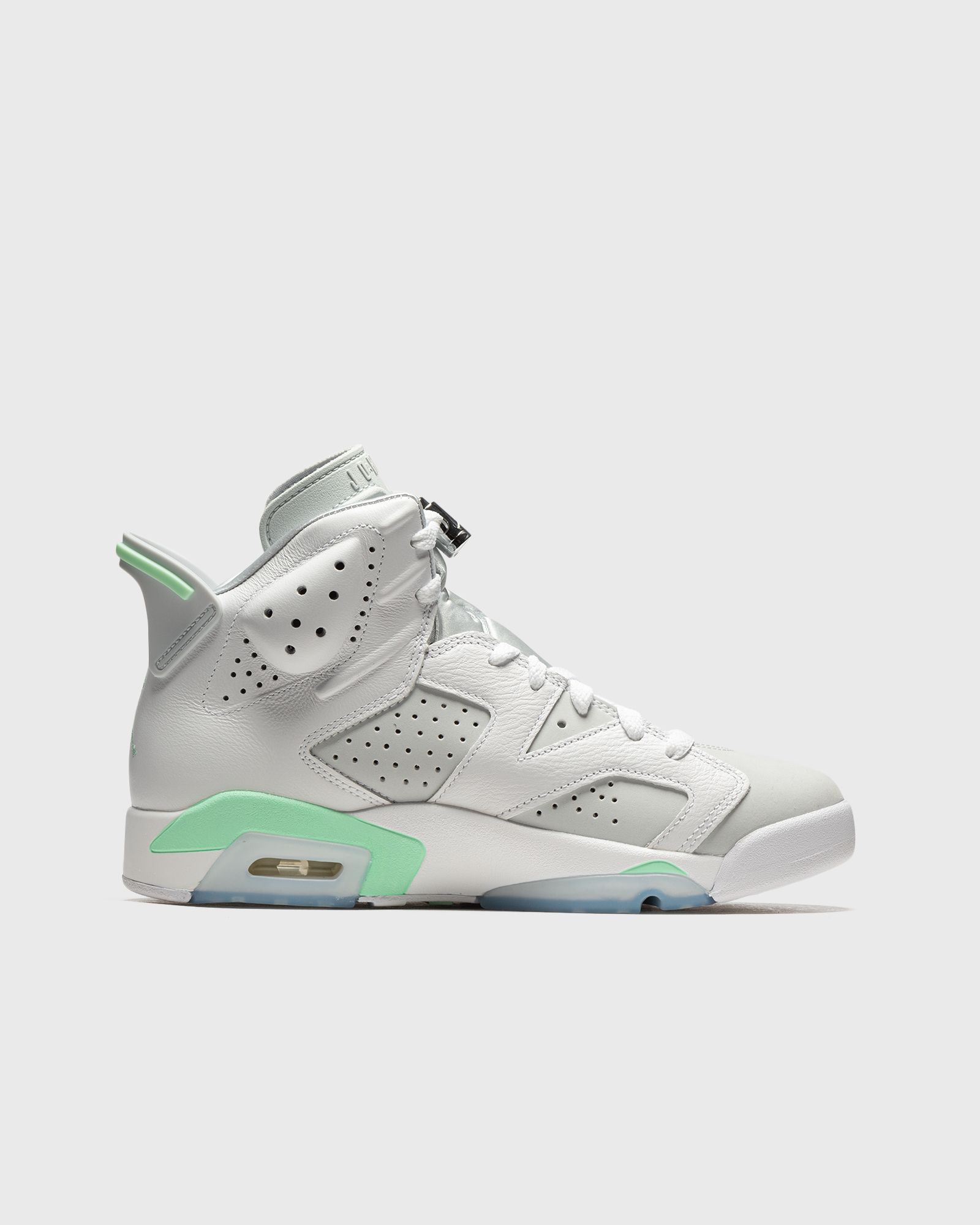 WMNS AIR JORDAN 6 RETRO "MINT FOAM"