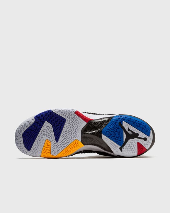 AIR JORDAN XXXVII LOW