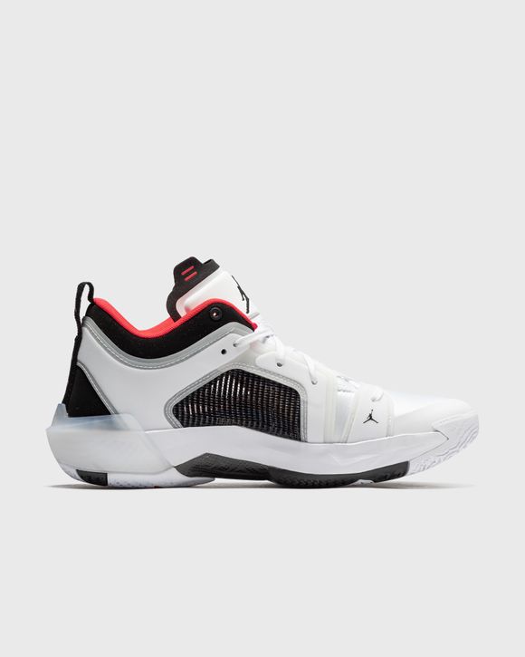 AIR JORDAN XXXVII LOW