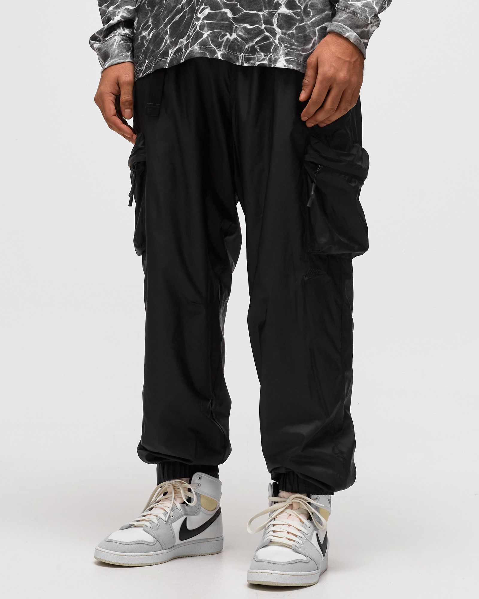 Tech Pack Lined Woven Pants