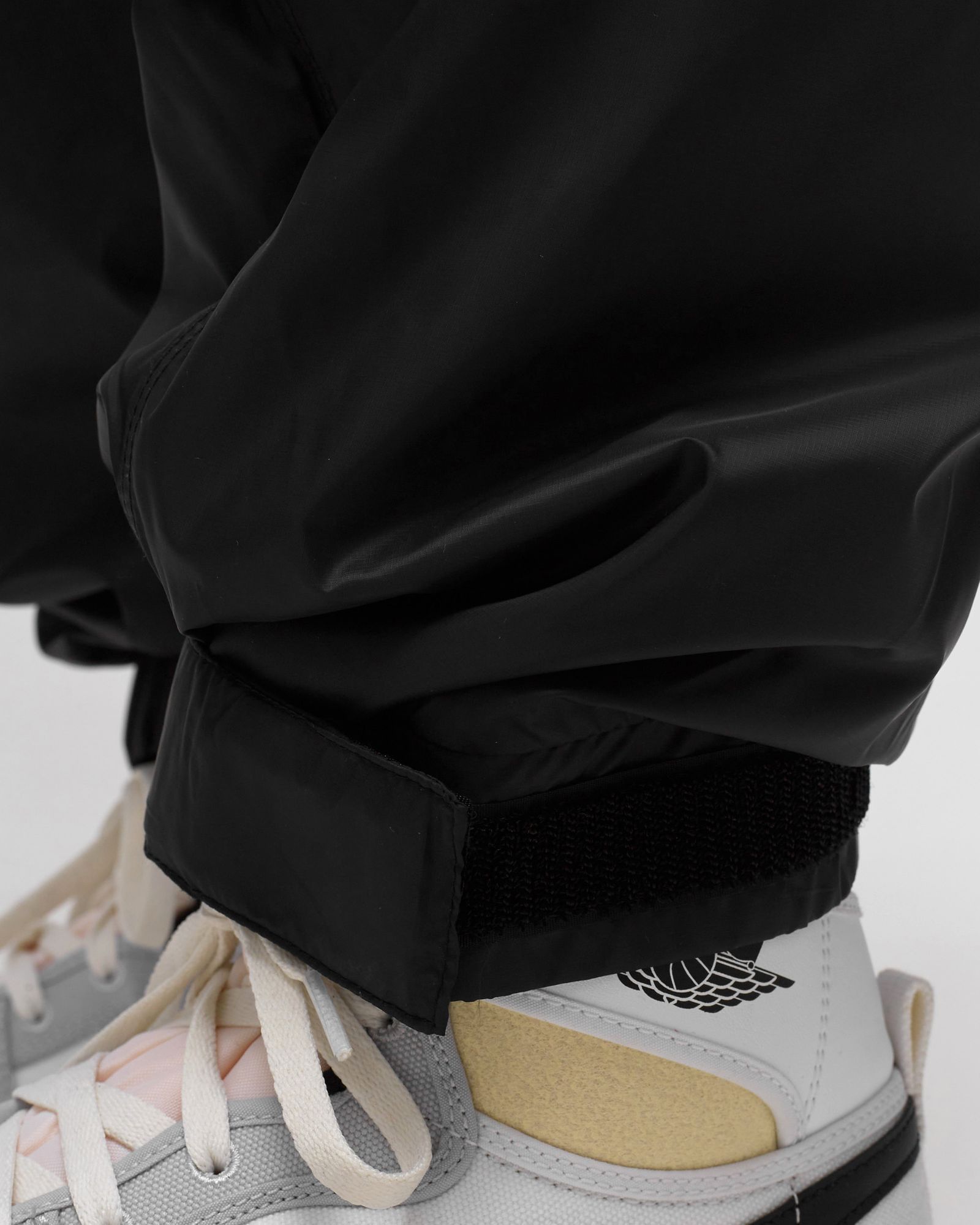 Tech Pack Lined Woven Pants