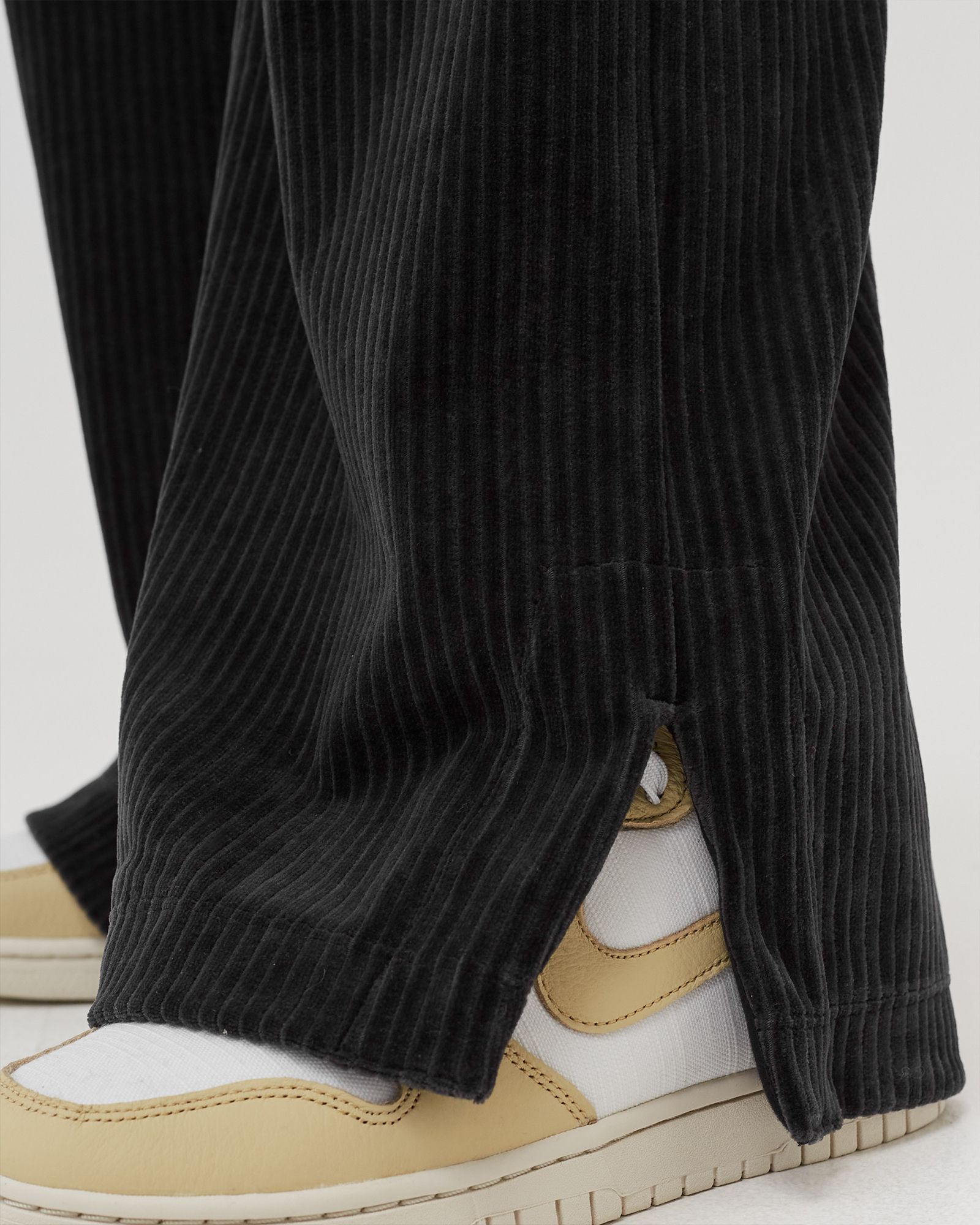 WMNS Velour Wide-Leg Pants