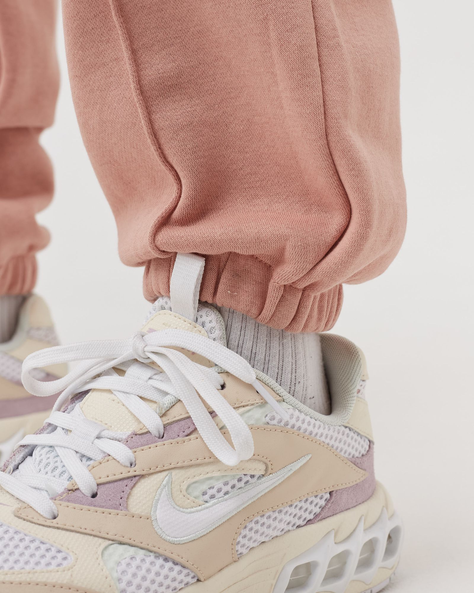 WMNS ESSENTIALS FLEECE PANT