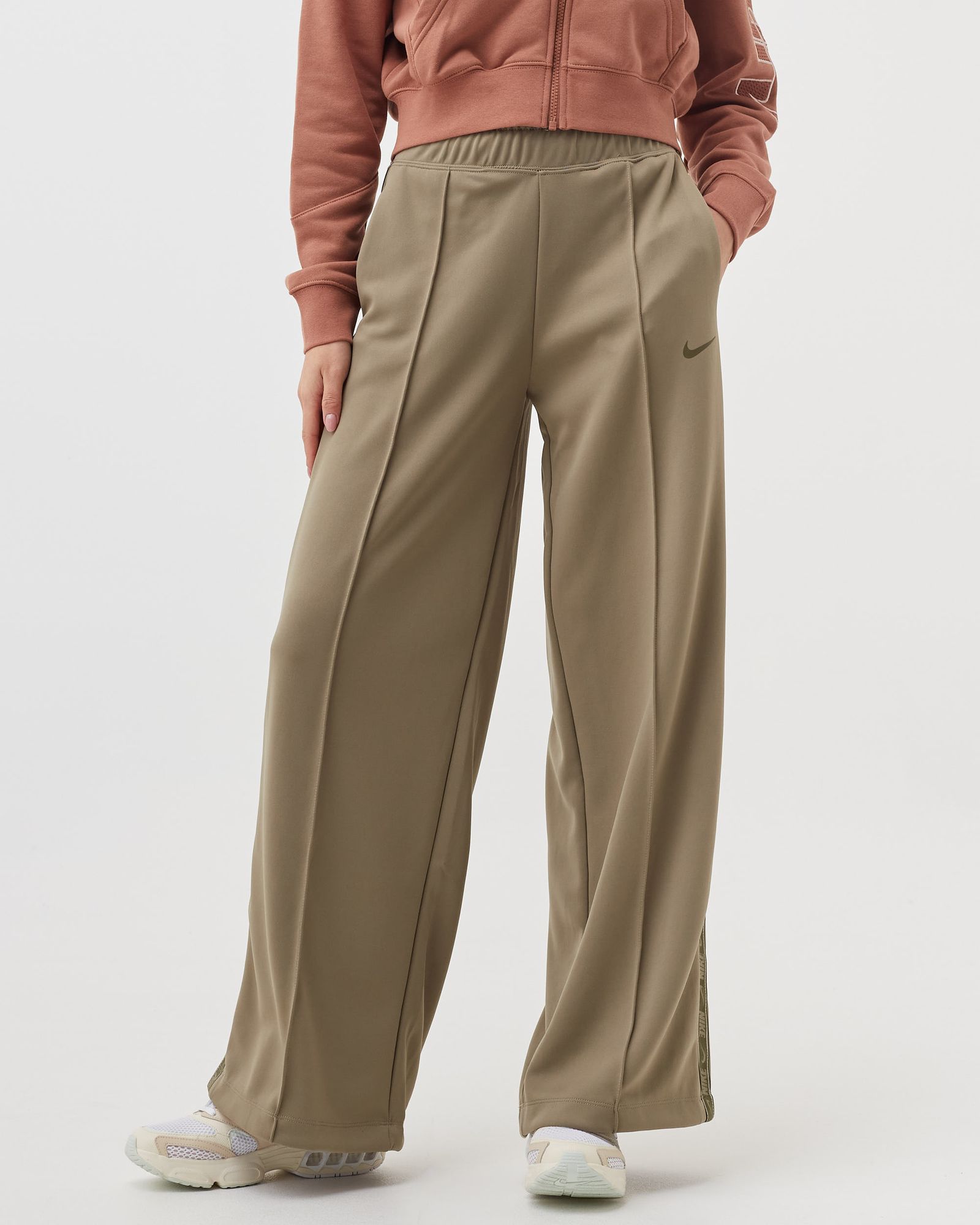 WMNS Tape Trend High-Rise Pant