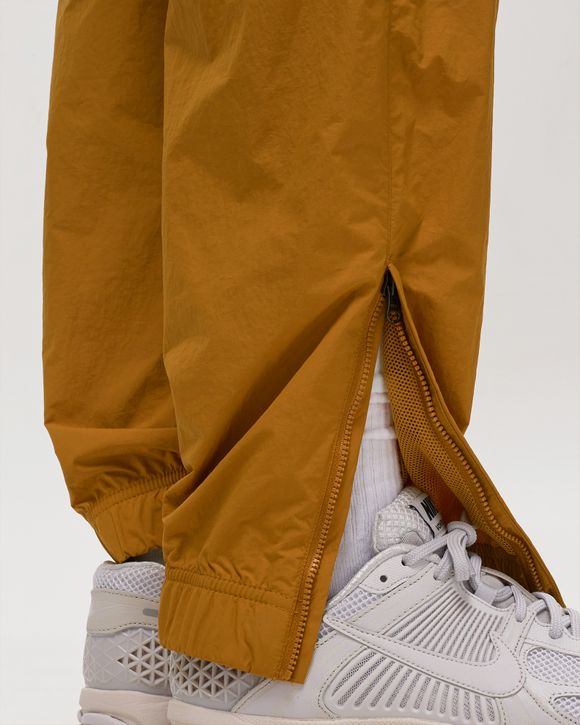 Solo Swoosh Track Pants