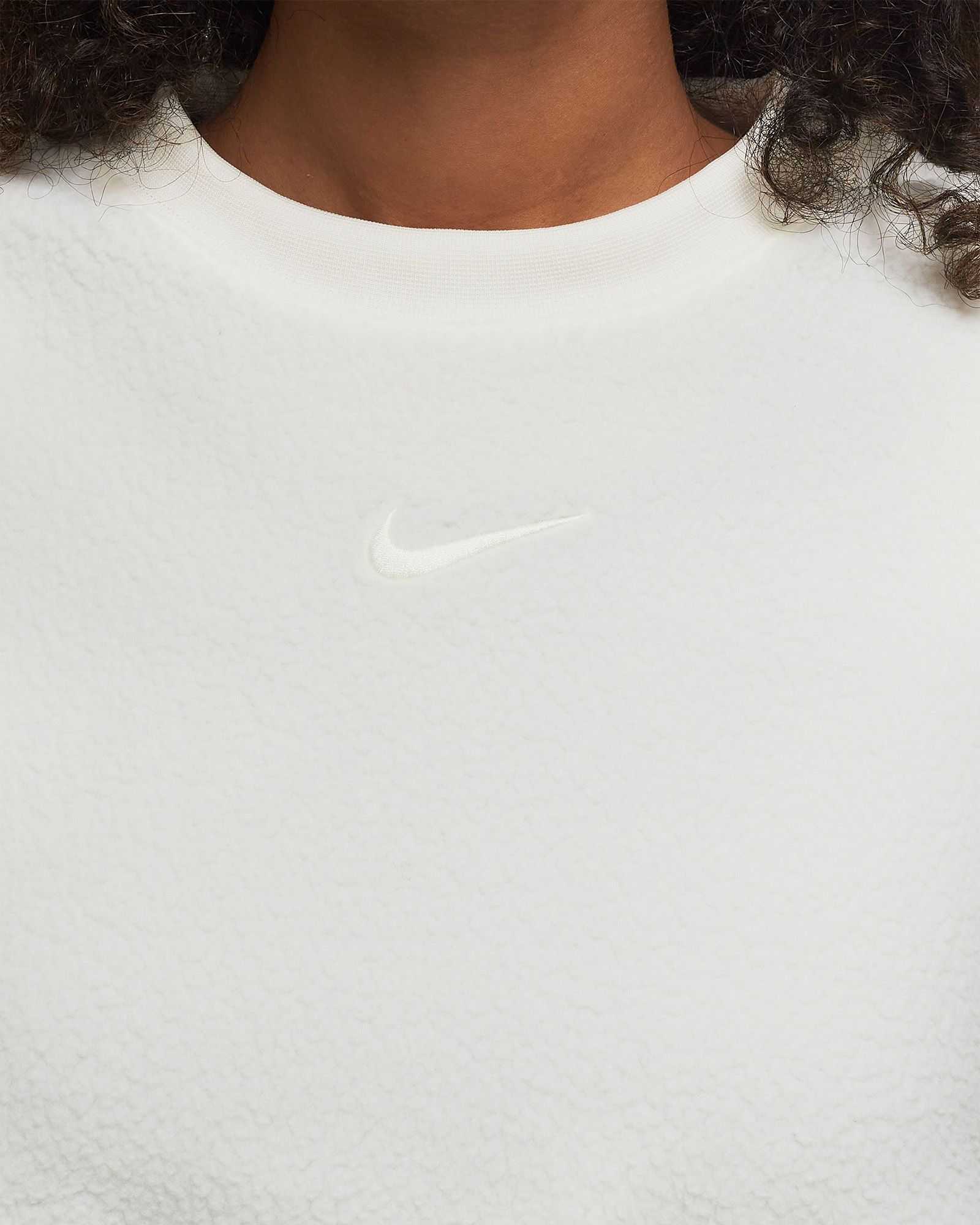 Nike Sportswear Plush Women's Mod Crop Crew-Neck Sweatshirt