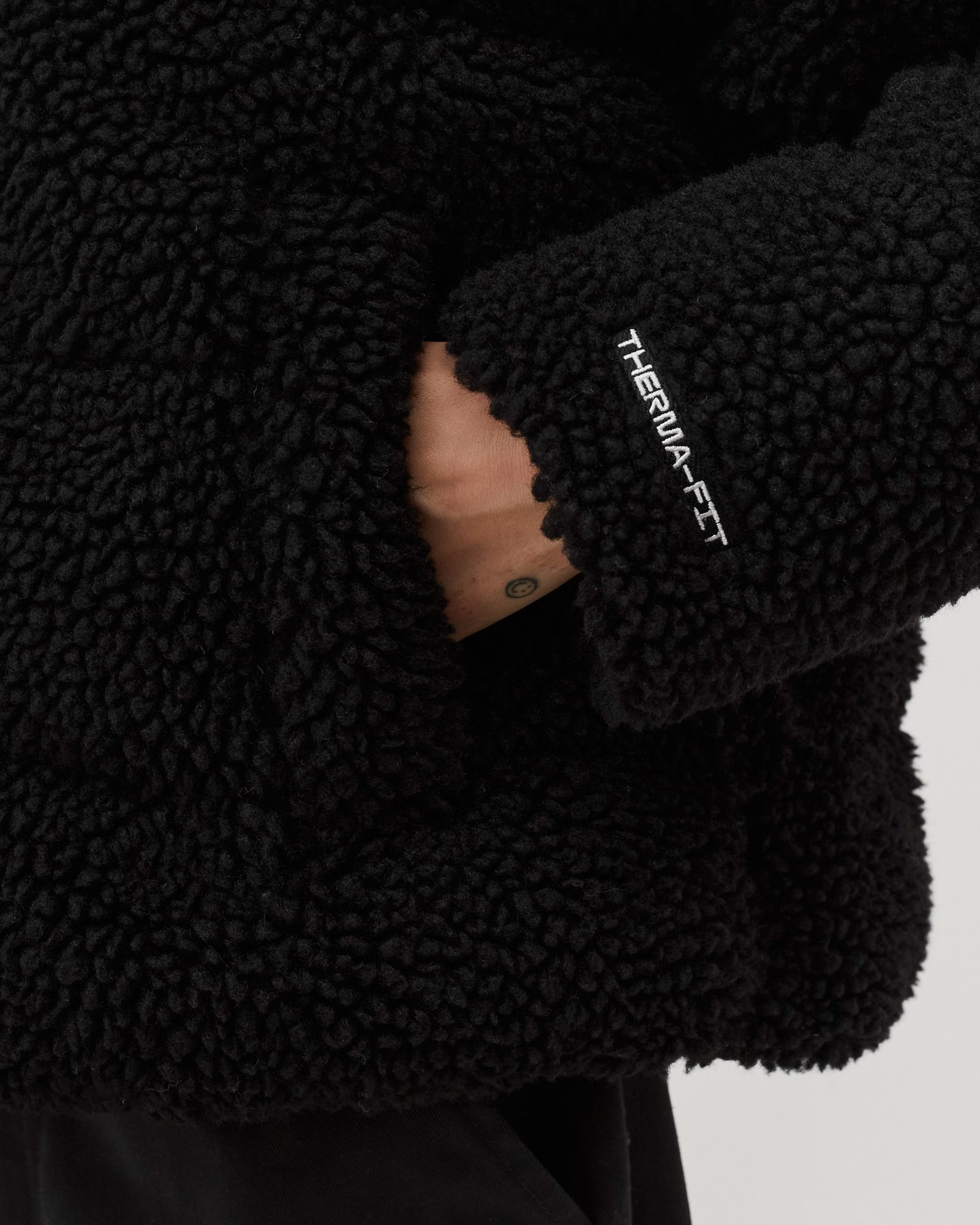 WMNS Therma-FIT City Series Synthetic Fill High-Pile Fleece Jacket