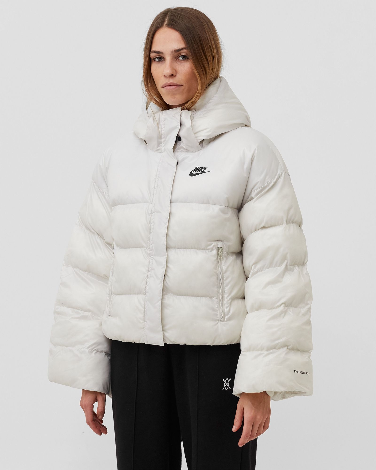 WMNS Therma-FIT City Series Synthetic-Fill Hooded Jacket