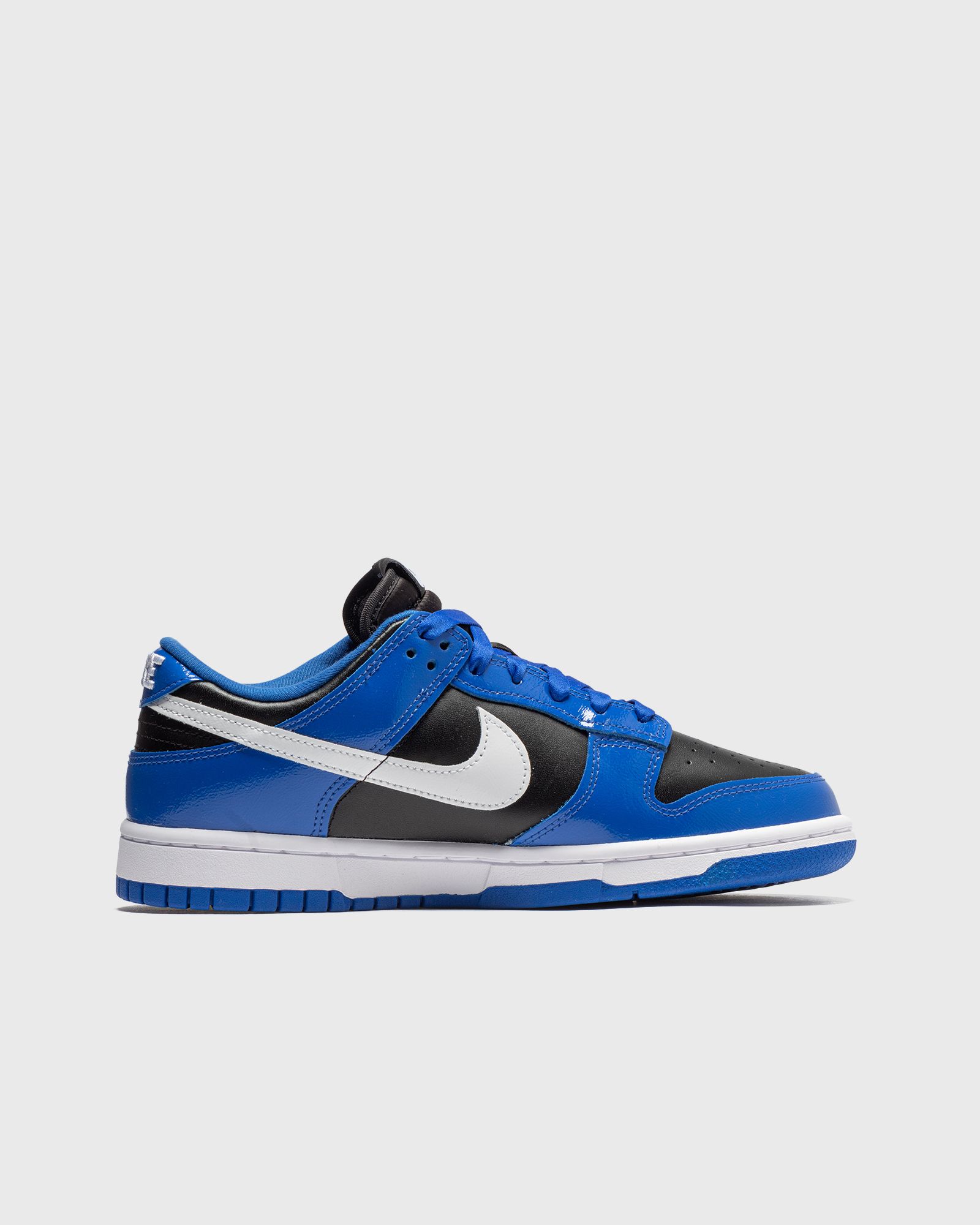 WMNS DUNK LOW ESS