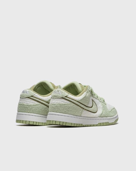 WMNS DUNK LOW SE CC 'Fleece Green'