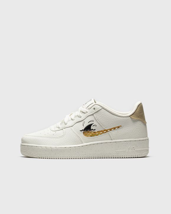 Nike Air Force 1 '07 LV8 NN sneakers in sail/sanded gold