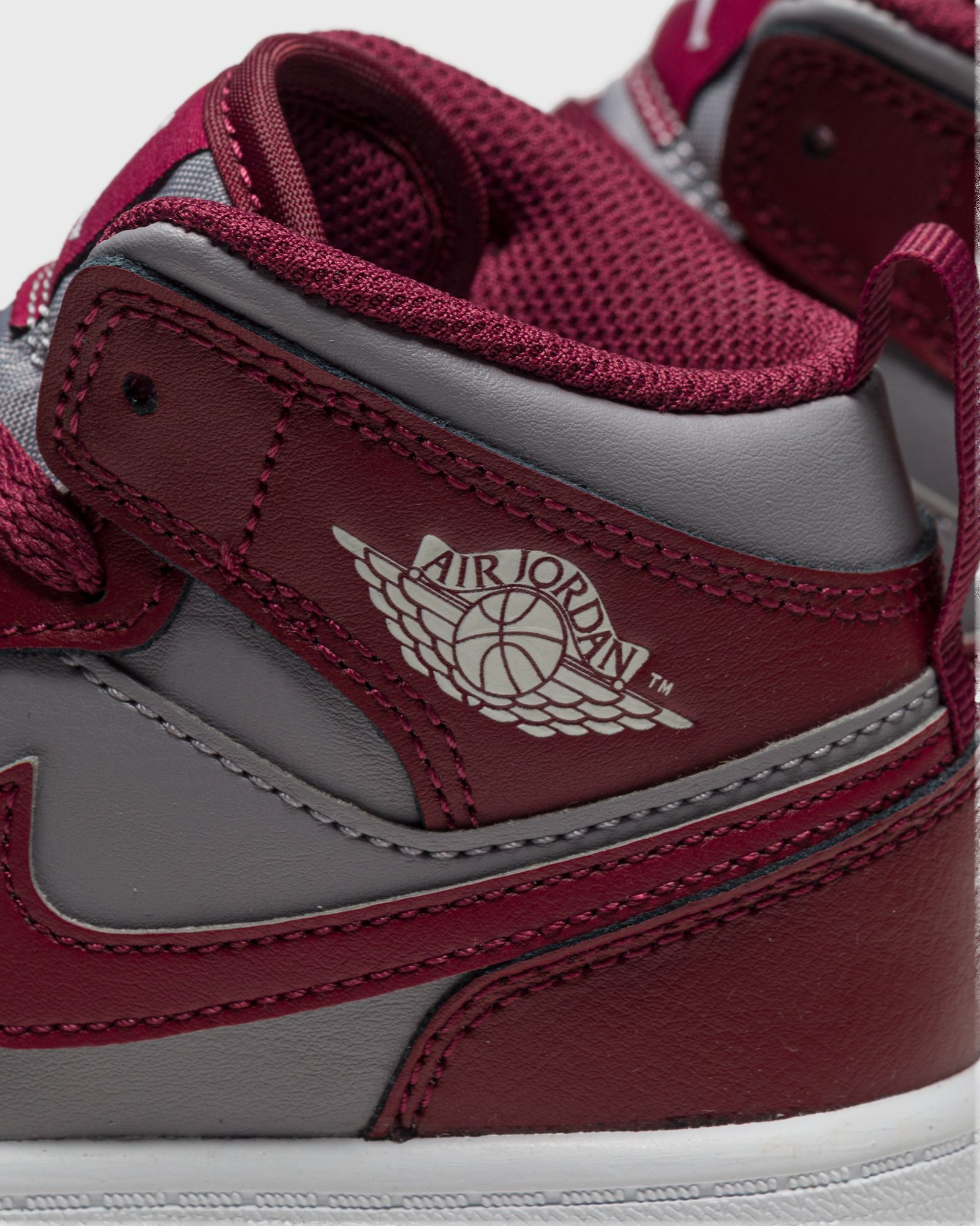 JORDAN 1 MID (PS) 'Cherrywood Red'