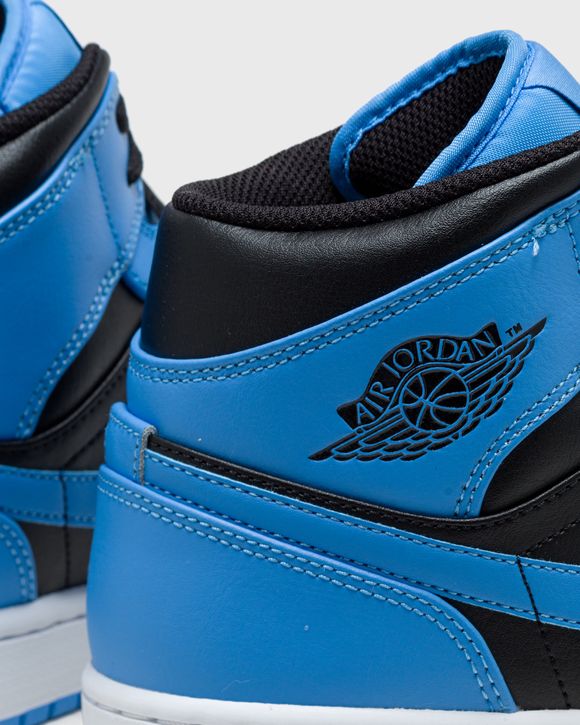 Las Air Jordan 1 Mid University Blue harán que te olvides del resto de  zapatillas