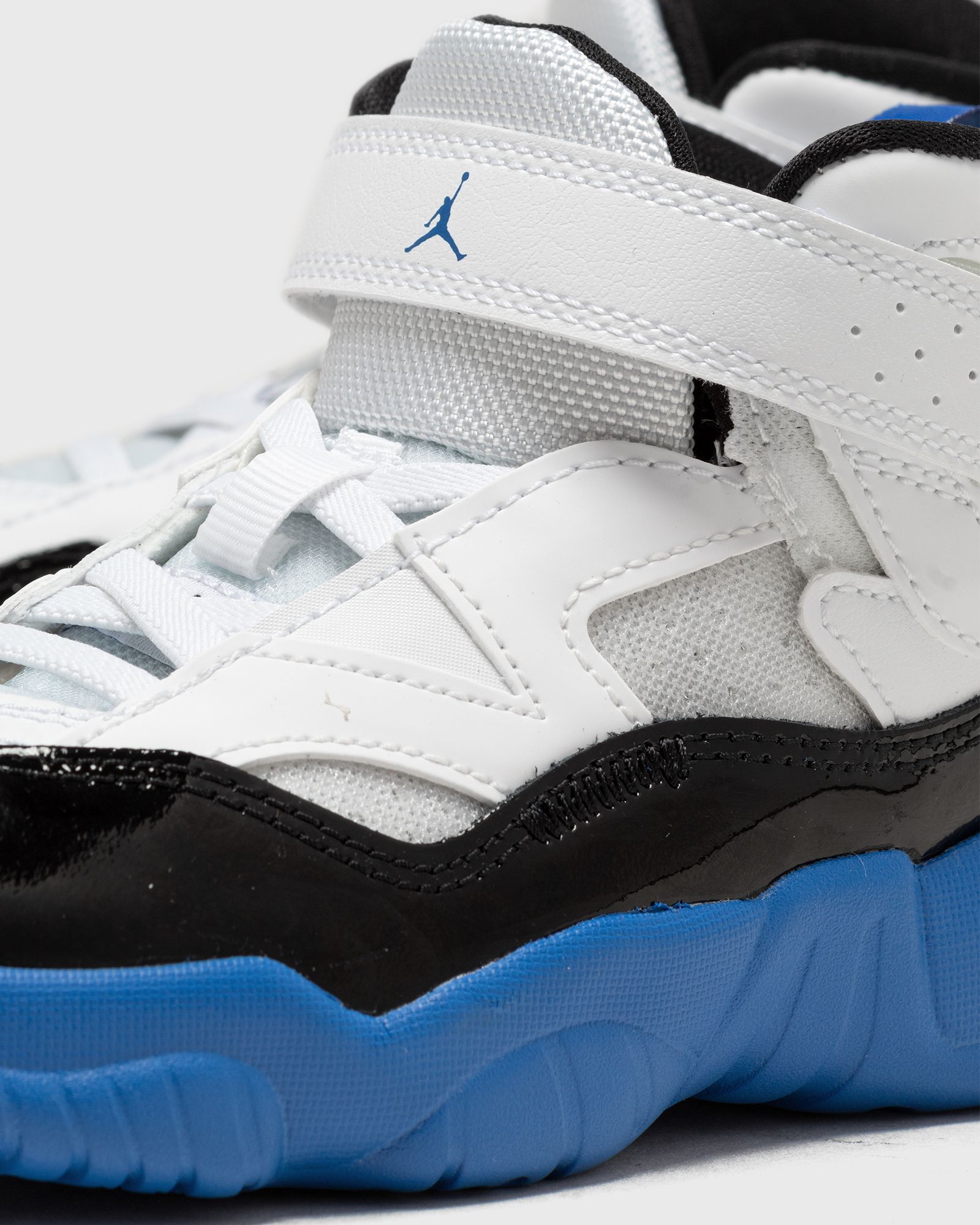 Jumpman Trey Two (PS)