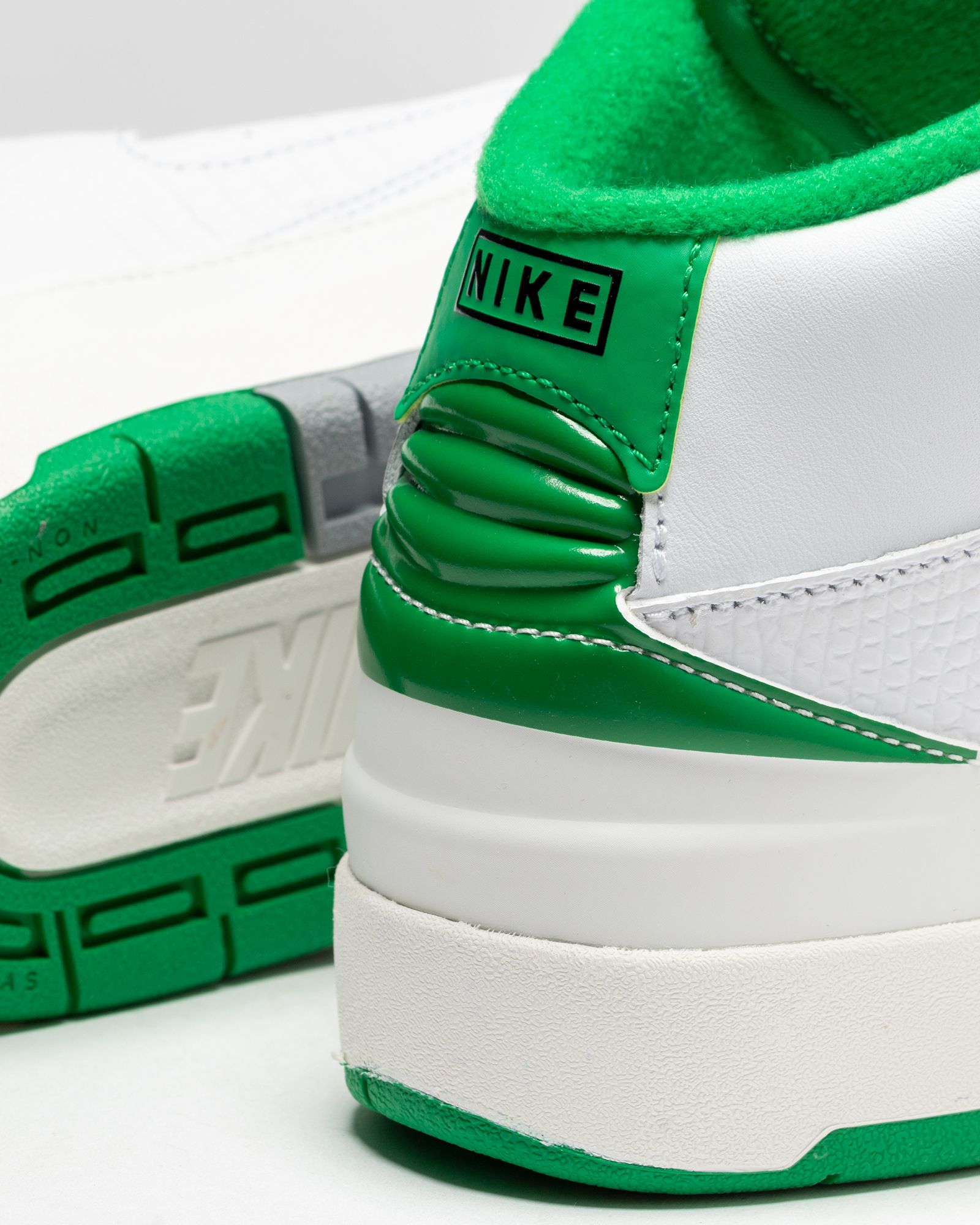 JORDAN 2 RETRO (PS) 'Lucky Green'
