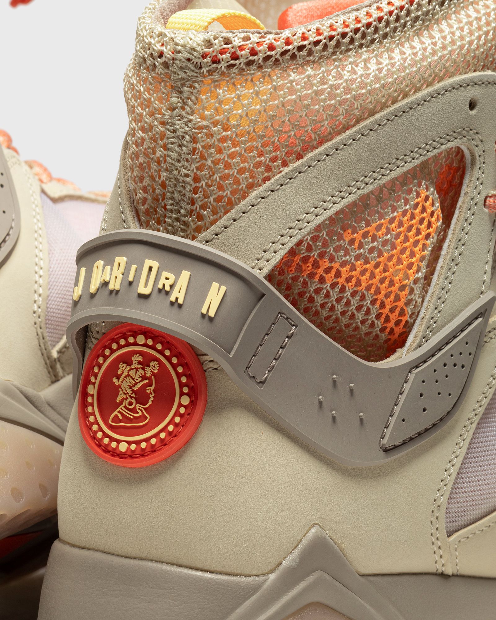 WMNS AIR JORDAN 7 RETRO X BEPHIES BEAUTY SUPPLY