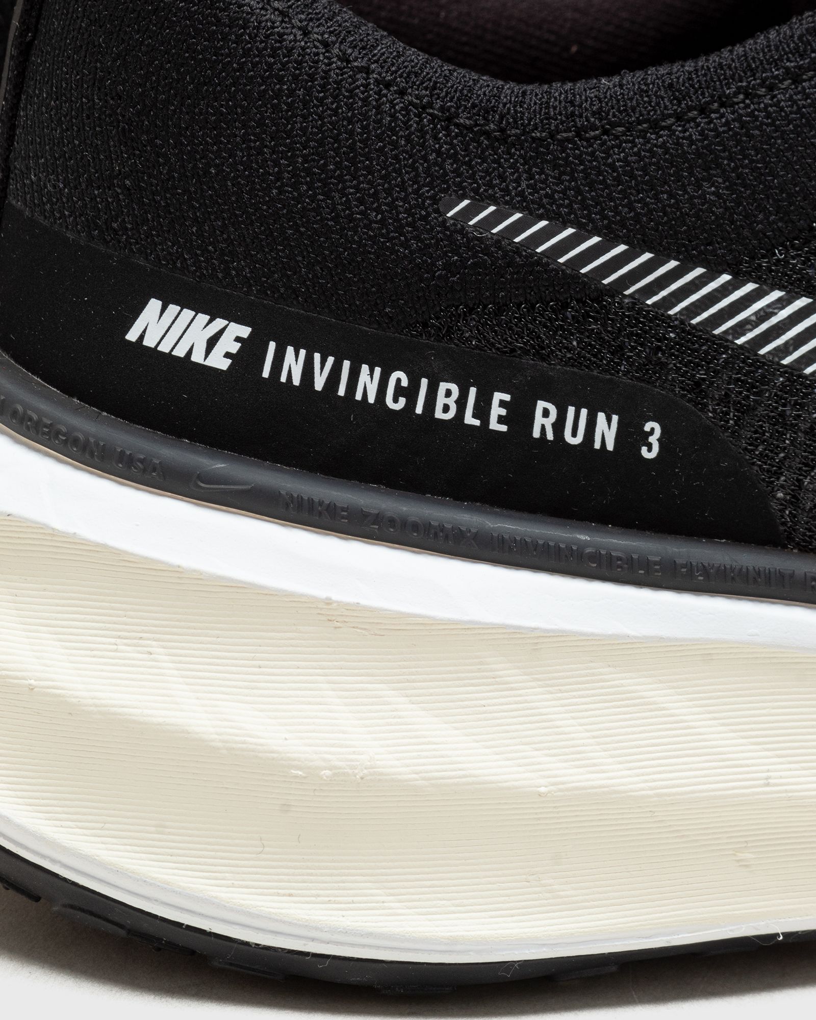 WMNS ZOOMX INVINCIBLE RUN FK 3