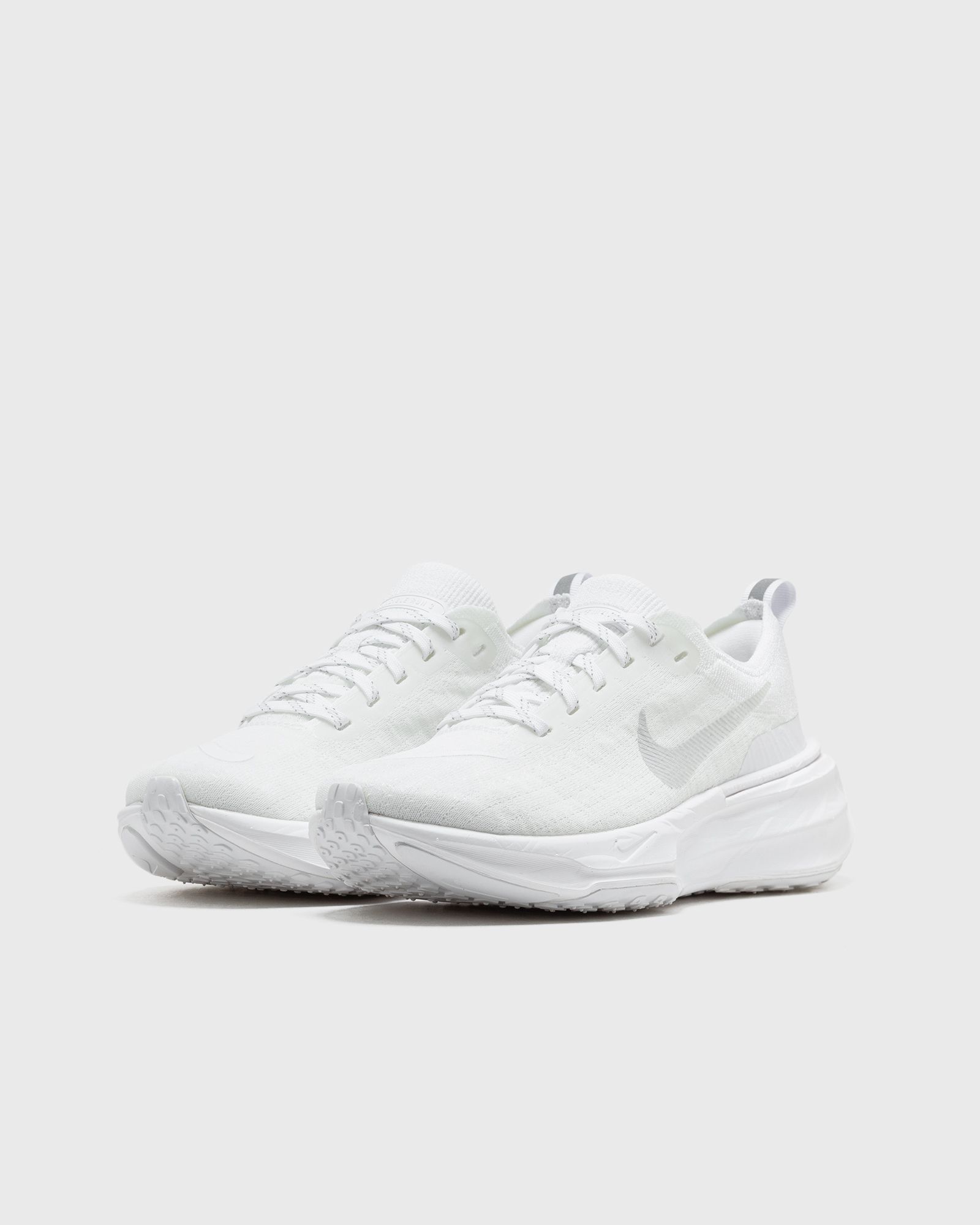 WMNS ZOOMX INVINCIBLE RUN FK 3