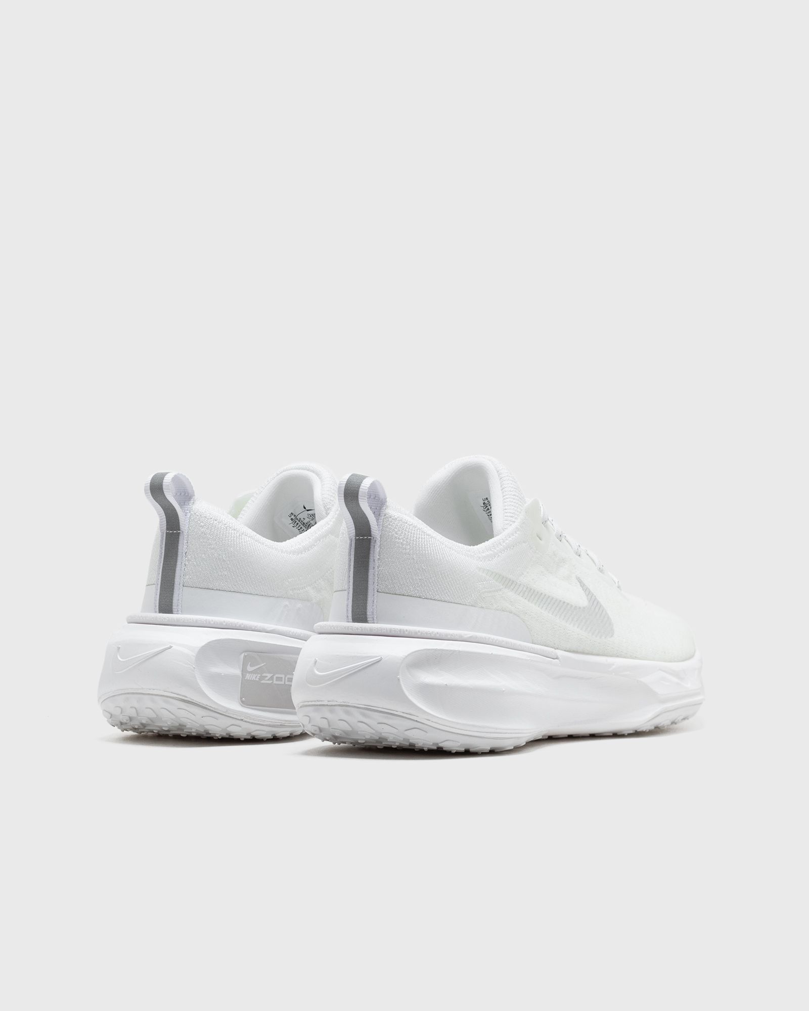 WMNS ZOOMX INVINCIBLE RUN FK 3